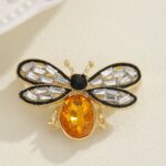 Luxury Honeybee Crystal Brooch Pin with Rhinestone Wings for Women